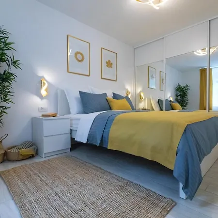 Apartment Holiday Apartments Split *